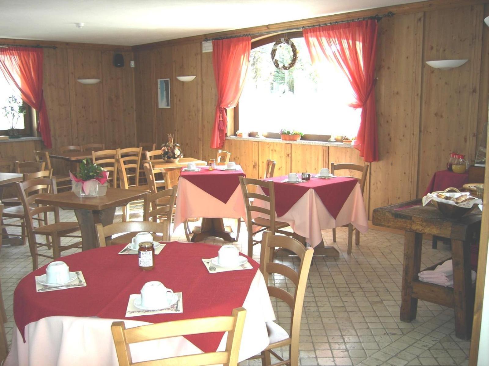 尼格日特勒斯公寓式酒店 科涅 外观 照片
